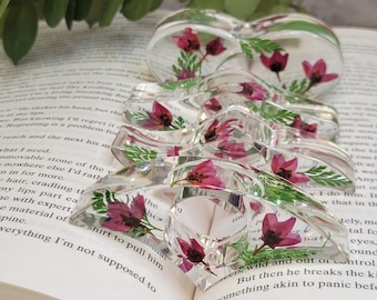 Floral Book Page Holder, Flower Thumb Page Holder, Resin Page Spreader, Reading Holder, Reader Gift, Bookworm Gift, Booklover Gift, Bookmark