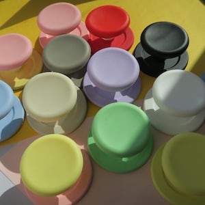 MagSafe soft touch minimal phone grip - Magsafe phone holder, Tablet holder, e-reader finger grip, Cute Phone Mount, expandable phone grip