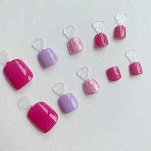 Hot Pink Press sulle unghie per le dita dei piedi, Cute Press sulle unghie, unghie dei piedi per Pink Party, stampa rosa e viola sulle unghie, unghie finte scintillanti