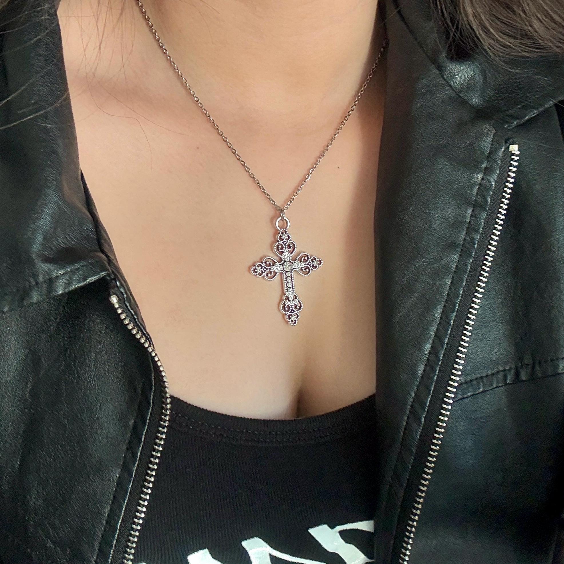 Collier Croix égyptienne | Y2K Wearhouse