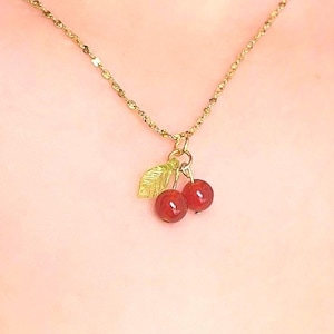 Cherry Necklace Gold Dainty Jewelry Fruit Charm Cherry Aesthetic Gift for Women Coquette Jewelry Food Charm Necklace Teen Girl Birthday Gift