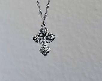Dainty Cross Necklace Gothic Grunge Jewelry Silver Cross Pendant Jewelry Gift For Her Religious Jewelry Gift Christian Minimalist Necklace