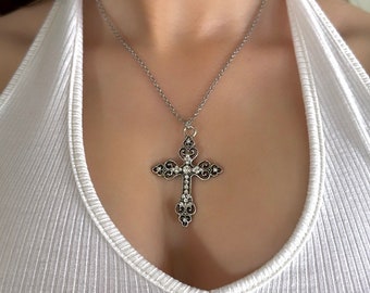 Collana con croce celeste in argento, ciondolo gotico y2k, civetta grunge, gioielli vintage con croce in argento, regalo personalizzato