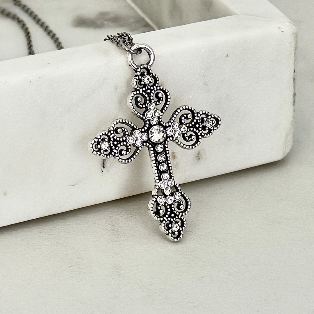 Goth Cross Necklace Y2K Grunge Silver Jewelry Women Small Silver