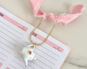 Tea Pot Bookmark Charm Tea Lover Gift Ceramic Page Holder Pink Bookworm Cozy Gift Stocking Stuffer Gift for Her Tea Party Accessory Coquette