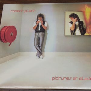 Robert Plant - Pictures At Eleven (1982, Vinyl LP - SS 8512) “In The Mood”