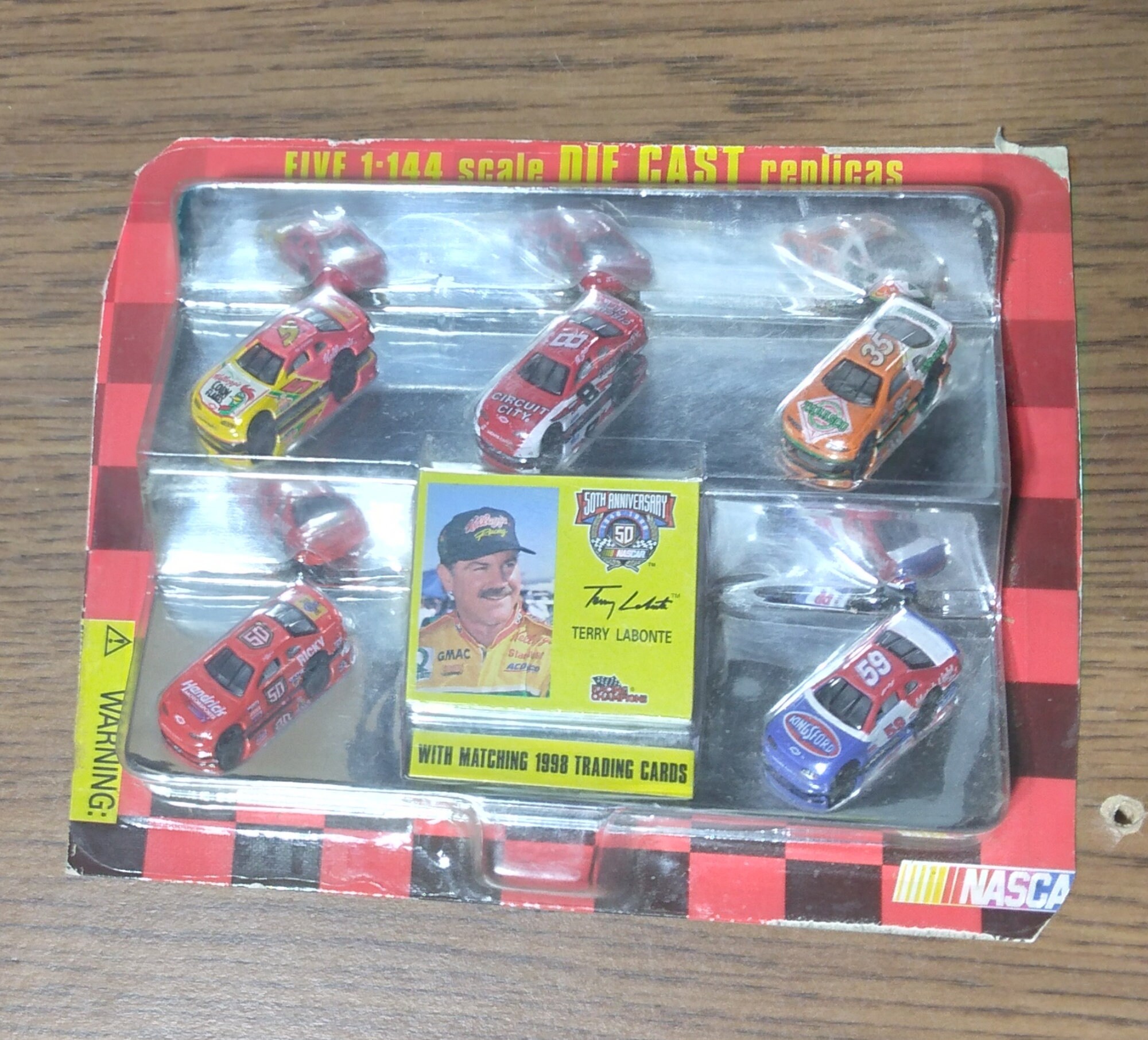 7799出品　6/10 NASCAR ミニカー4台セット 7799出品 6/10 NASCAR ミニカー4台セット