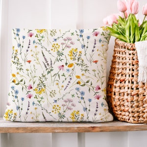 Wildflowers Pillow Covers, Watercolor Spring Summer Pillow Cover, Colorful Flower Pillowcase, Farmhouse Throw Pillow, Spring Home Decor zdjęcie 7