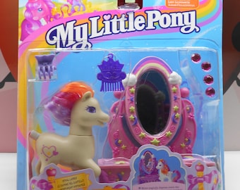 Poney My Little Pony G2 Waterlily, Hasbro, Tenue Fancy Dress Ball, Occasion