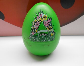 Playmobil Easter Egg Villager Figure Green 1997 Geobra European Vintage Complete Rare Germany