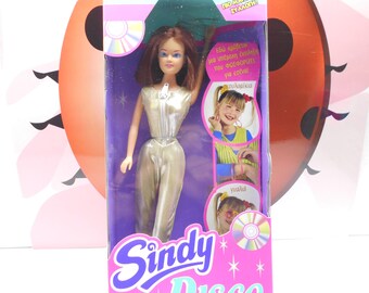 SINDY DISCO Fashion Doll Brunette Silver SI 18650 Hasbro Giochi Preziosi 90s Vintage Rare Sealed