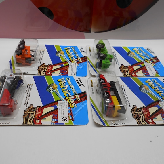 Lot 8 CONSTRUCTION VEHICLES Bulldozer Excavator Crane Skid Steer
