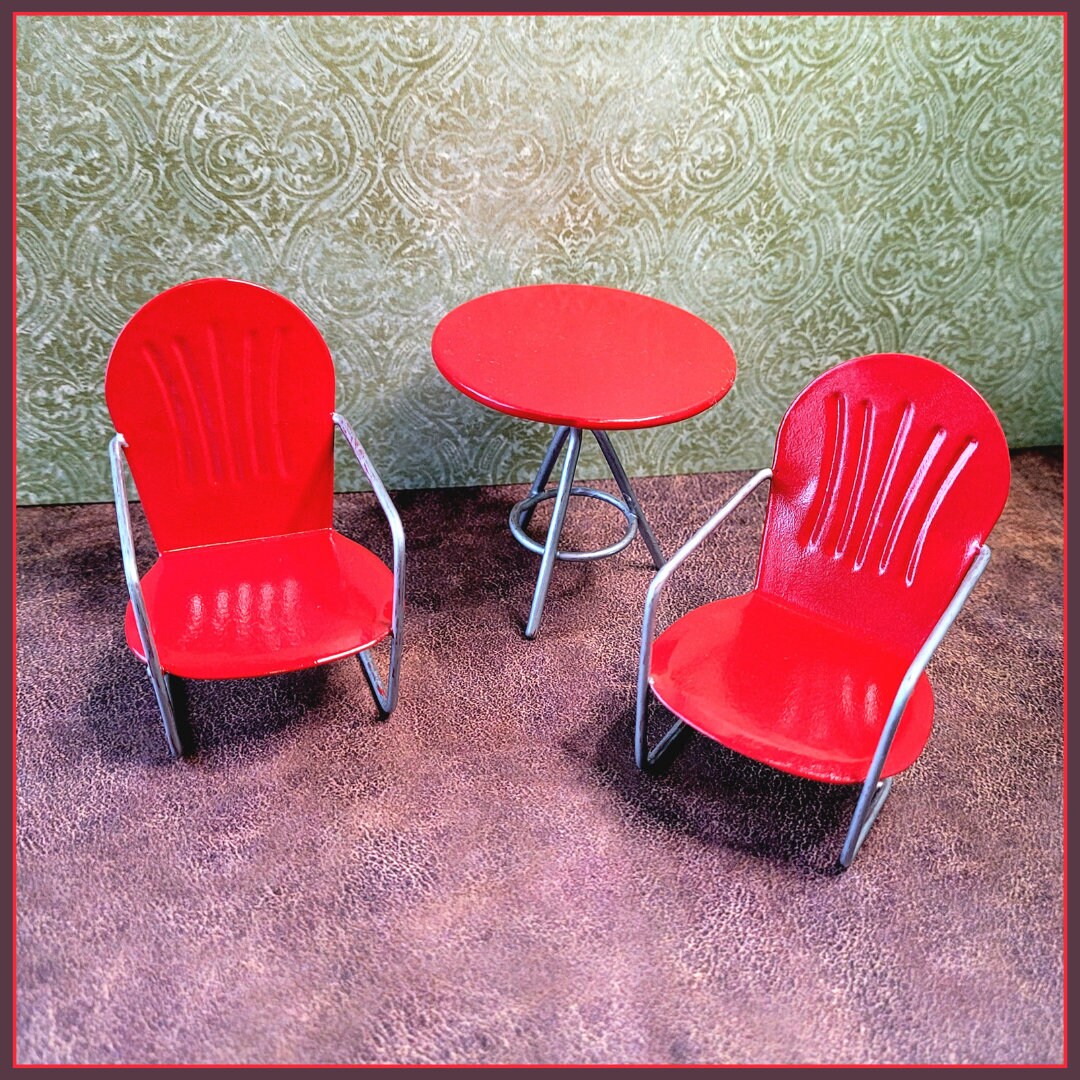 Miniature Red Metal Table & Chairs Set Realistic Dollhouse Accessories