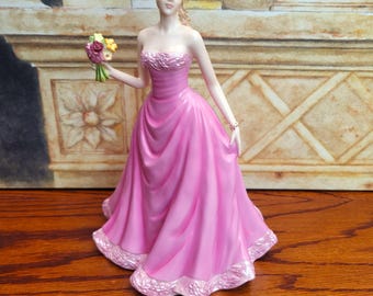 Coalport Figurine Abigail - Classic Elegance - Pink Pearl Dress & Bouquet