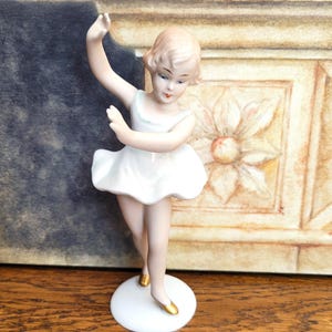 Wallendorf Vintage Porcelain Ballerina Figurine, Young Ballet Dancer, Made in Germany c1960s