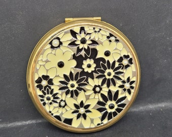 Stratton Enamel Powder Compact Cream & Black Daisy Flowers, Faux Pearls, Crystals. Unused