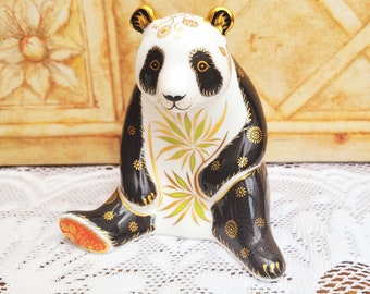Royal Crown Derby "Giant Panda" Paperweight, 1st Quality Gold Stopper