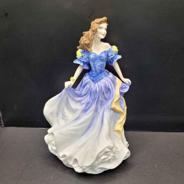 Royal Doulton Figurine "Rebecca" HN4041 , Made in England Figurine of the year