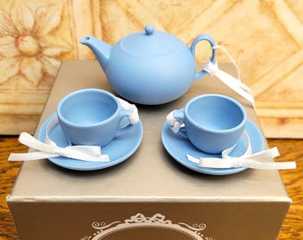 WEDGWOOD Jasperware Handcrafted Small Pale Blue Vase '72 (8.5 Cm