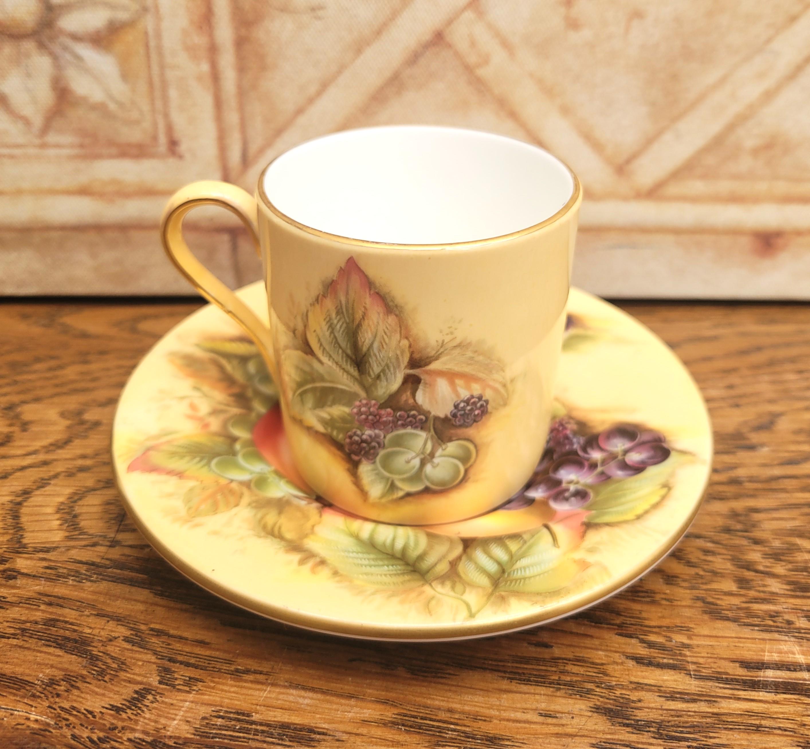［未使用］Aynsley Orchard Gold カップ＆ソーサー Aynsley Orchard Gold Coffee Can Cup and Saucer, Bone China England