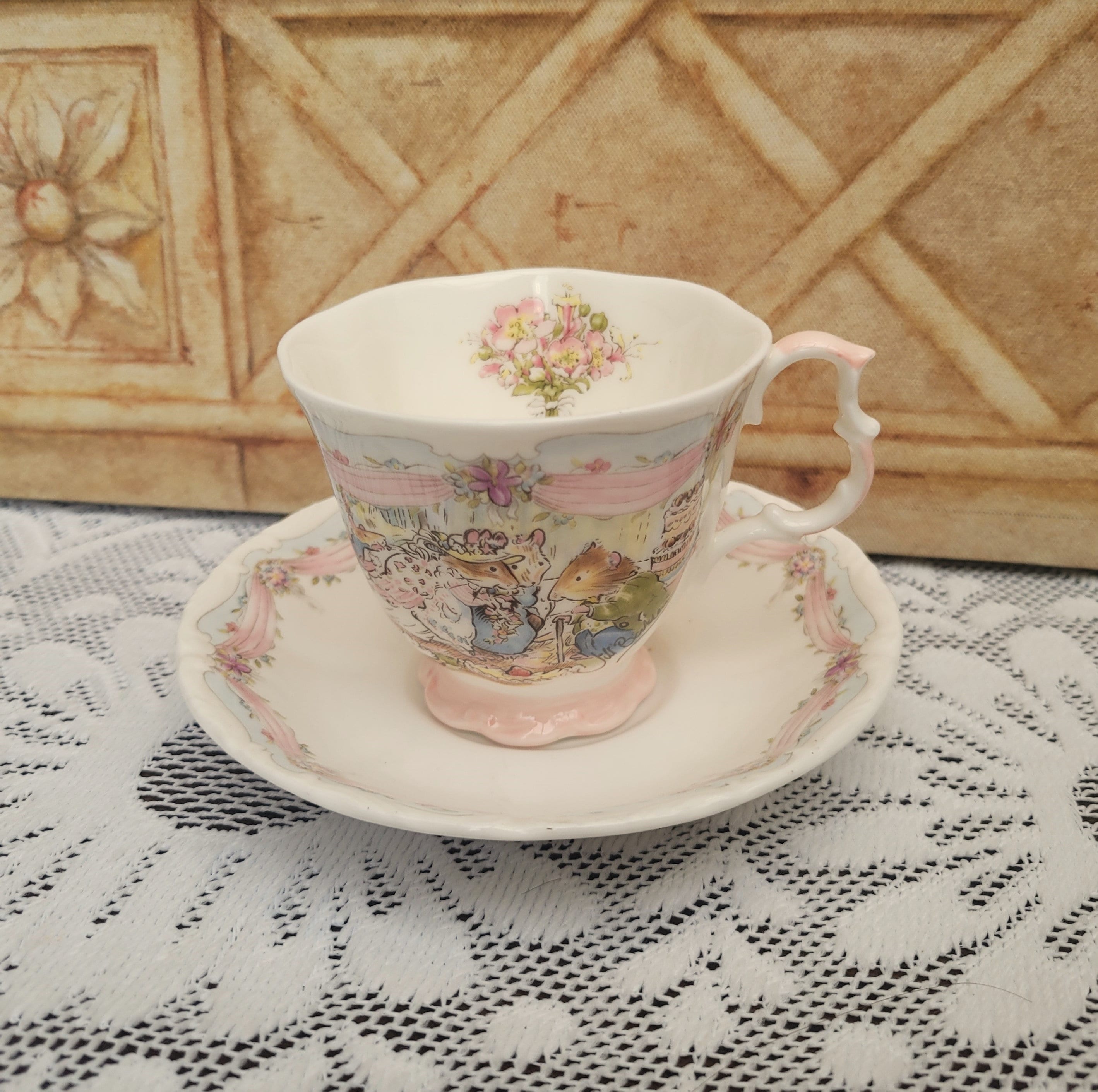 Brambly Hedge Tea Cup and Saucer, The Wedding, Royal Doulton, Full Sized