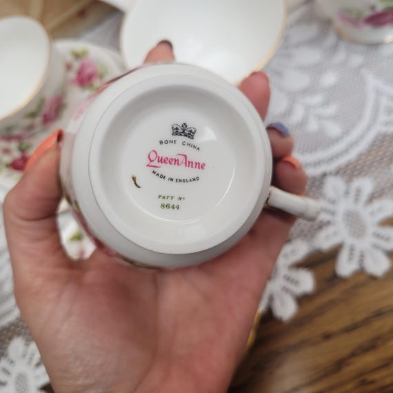 Vintage Queen Anne Tea Set: Pink Roses Bone China, England, 21