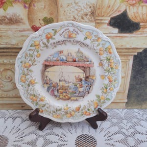 Brambly Hedge Crabapple Cottage, Royal Doulton Collectors Plate 1984, Made in England