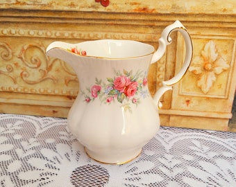 Royal Standard Rambling Rose Grote Waterkan, Melkkan, Engels Bone China