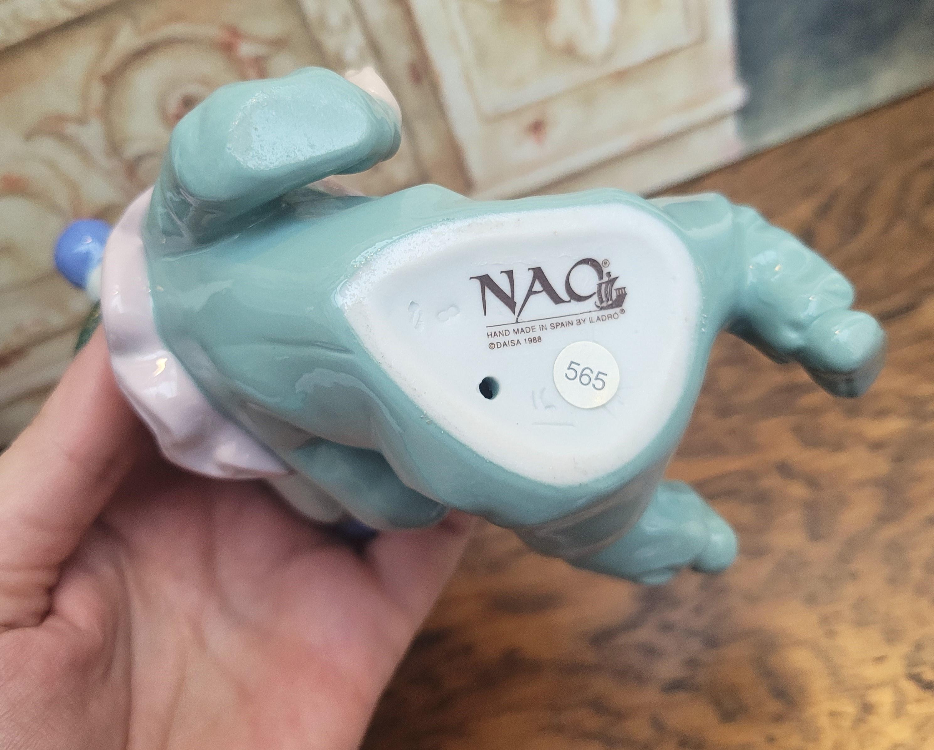 『サッカーしない？ 』NAO 置物 希少 s-l1200.jpg