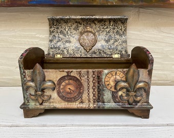 ON ORDER - hand-made gift, gift for her, Alice in Wonderland, jewelry box, gift jewellery box, Alice decor, Wonderland home decor