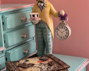 ON ORDER - Alice in Wonderland Box, hand-made gift, mother&#39;s day, home decor, jewelry box; Alice in Wonderland jewellary trunk