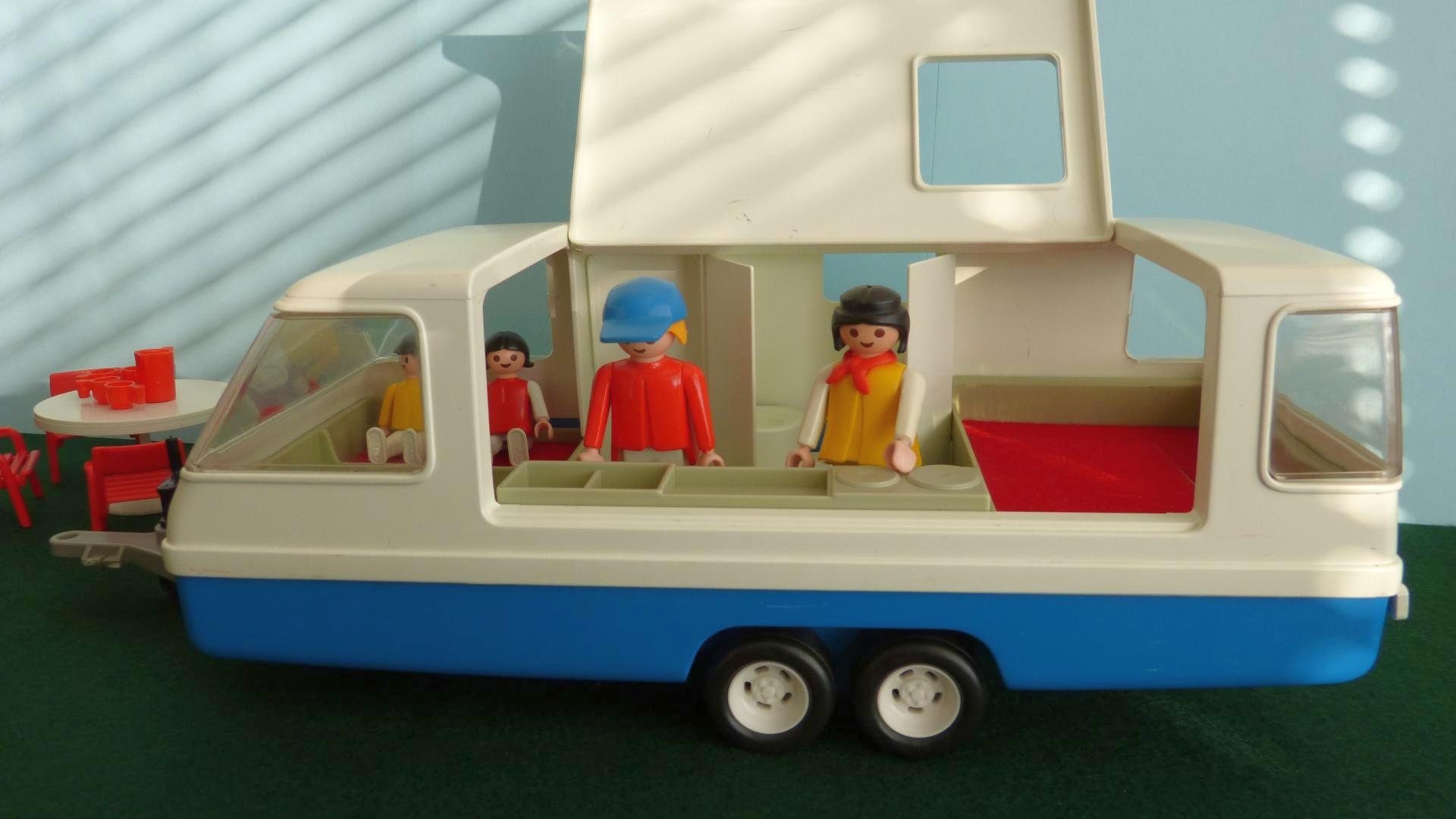 Playmobil Vintage Trailer Caravan 3588 