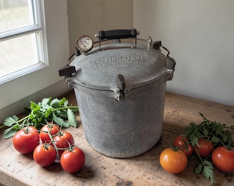 Vintage Capitol Pressure Canner – Complete Aluminum Cooker, Farmhouse Kitchen Decor