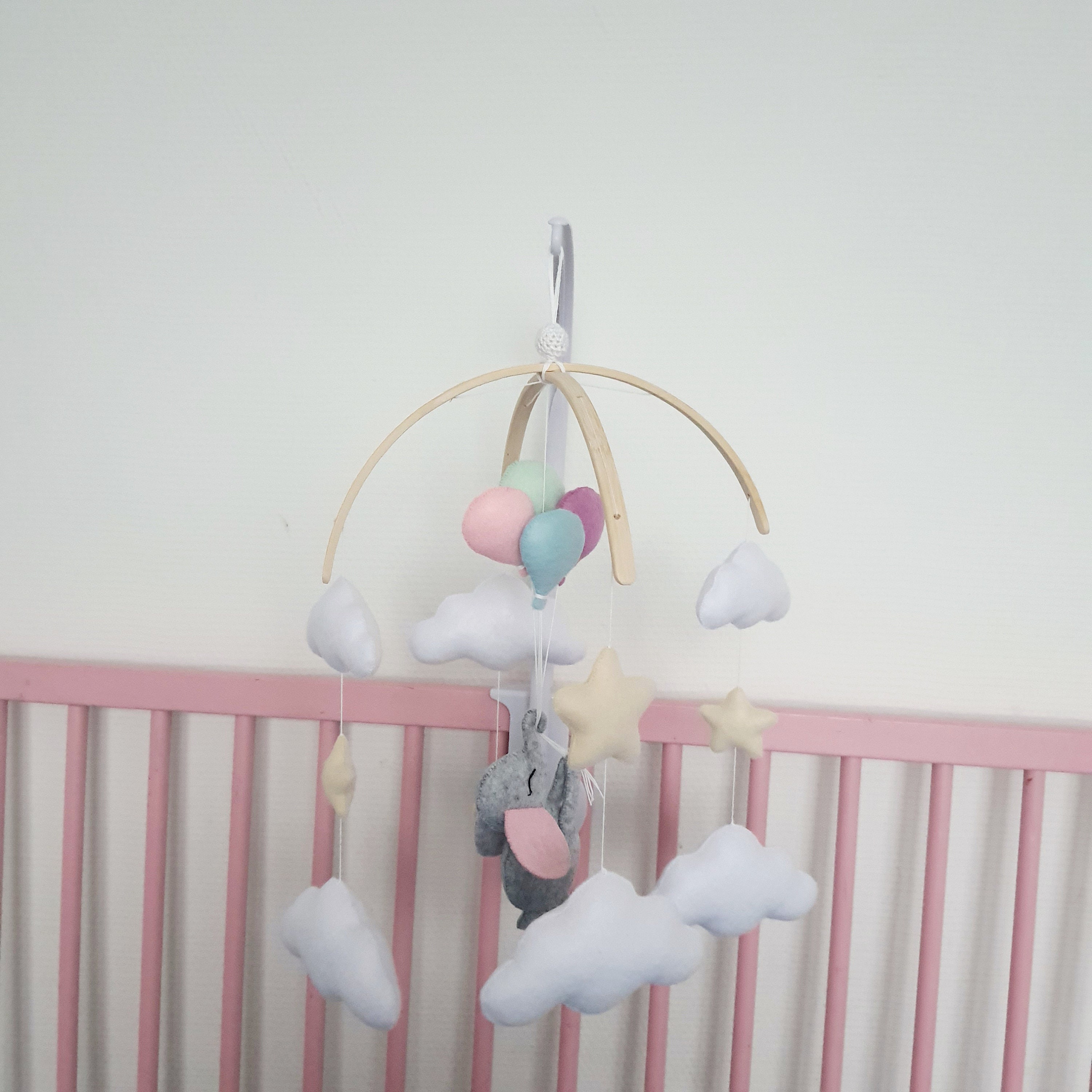 Baby Mobile avec Éléphant et Ballons/Décor de Chambre d'enfant Cadeau Baby Shower Lit en Feutre Susp