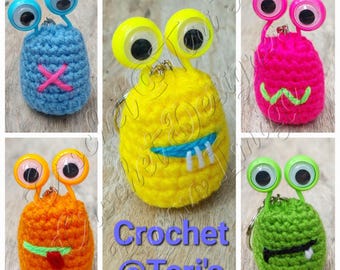 Pulling Faces Googly Eyed Alien Keychains PATTERN ONLY