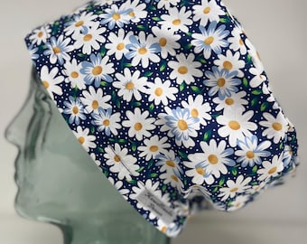 Casquette Daisy Daisy Design pour théâtre chirurgical : coton Fabriqué à la main au Royaume-Uni