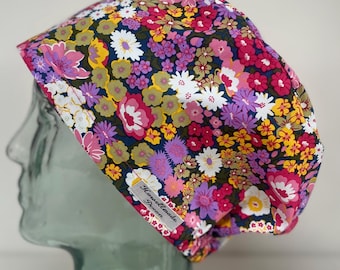 Casquette Flower Shower Design pour théâtre chirurgical : coton fait main au Royaume-Uni