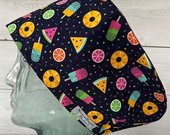 Casquette Summer Lollies Design pour théâtre chirurgical : coton fait main au Royaume-Uni