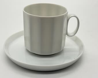 Tapio Wirkkala voor Rosenthal Polygon witte koffiekop en schotel, set van 2, Duitsland Studio Line, circa 1980
