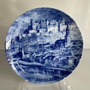 Hans Liska for AK Kaiser Porcelain CITY PLATE 19 cm No. 290 Heidelberg, Original Packaging Vintage
