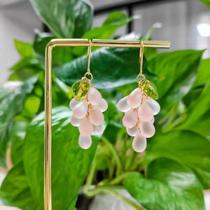 Boucles d&#39;oreilles raisin rose, boucles d&#39;oreilles raisins en verre, boucles d&#39;oreilles fruits mariage, boucles d&#39;oreilles femmes, boucles d&#39;oreilles nourriture, cadeau pour elle