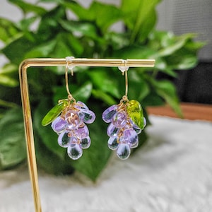 Boucles d&#39;oreilles fruit, 2 paires de boucles d&#39;oreilles pruneau raisin, boucles d&#39;oreilles femme, pendants d&#39;oreilles verre raisin, boucles d&#39;oreilles nourriture, cadeau pour elle