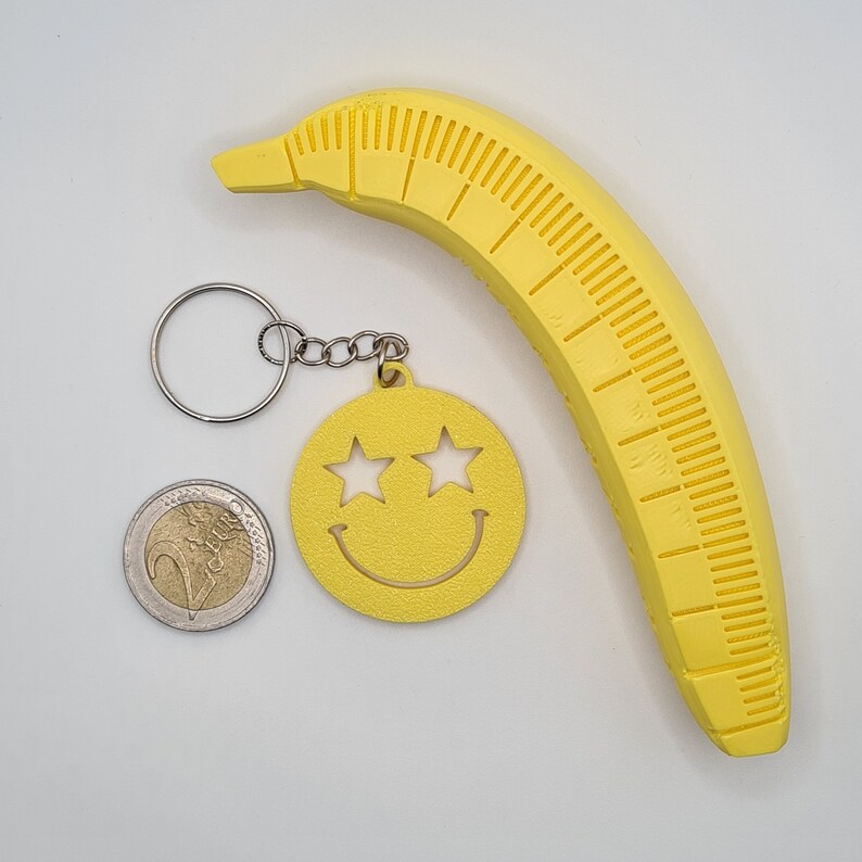 3D Printed Smiley Face Keychain - Etsy