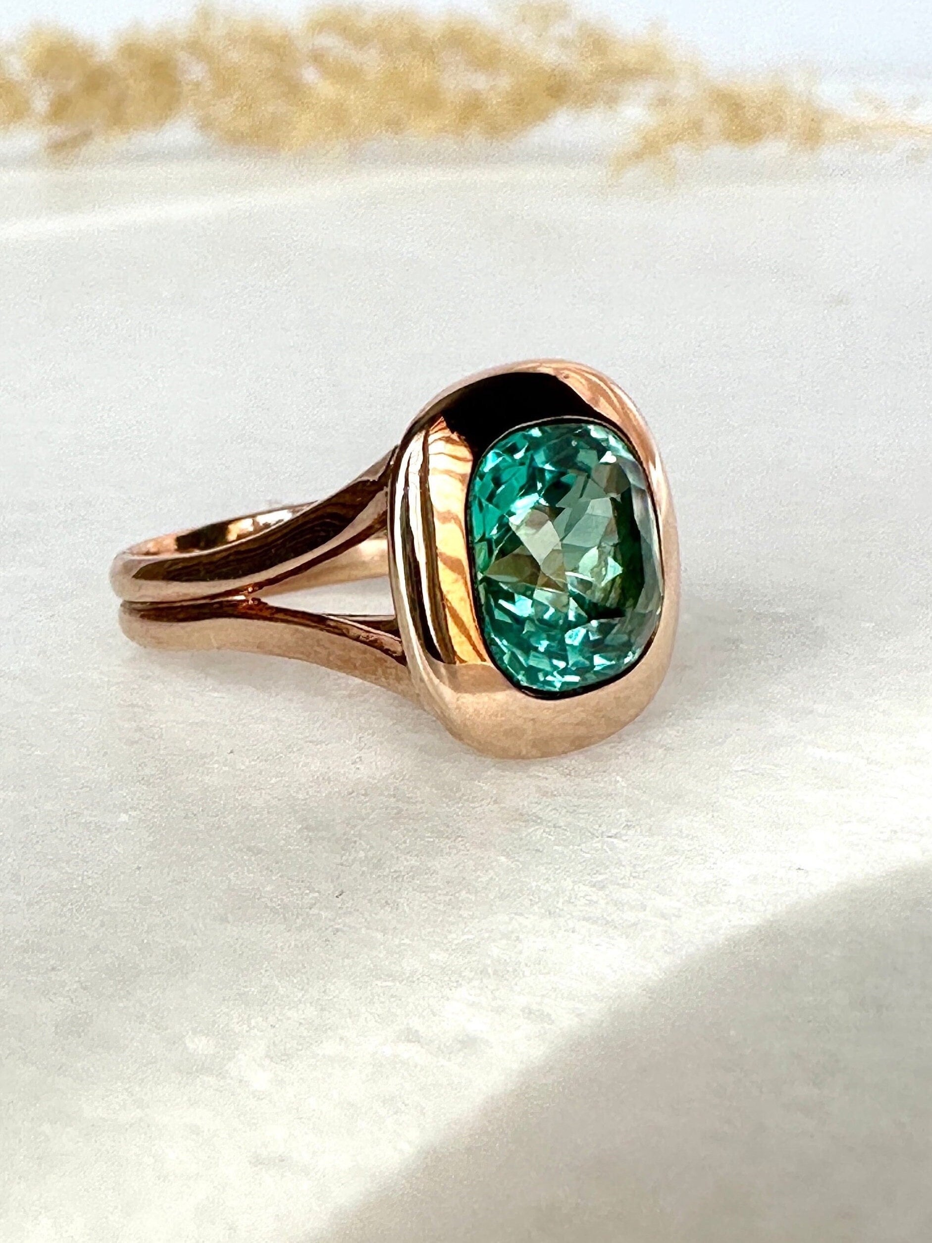 Cushion Paraiba Tourmaline 9k, 14k, 18k Solid Gold Ring, Statement Ring, Cocktail Ring;