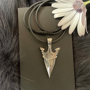 Medium Silver Tone Arrowhead Necklace With Silicone Neck Cord