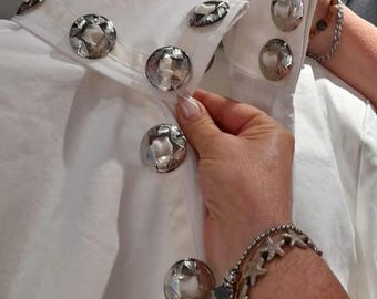 Combinaison Elvis à conchos et chaînes