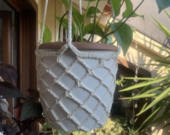 Easy Crochet Plant Hanger Pattern: Beginner DIY Home Decor (PDF Pattern)