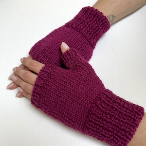 Knitted Fingerless Gloves Pattern: Easy Knit PDF (Digital Download)