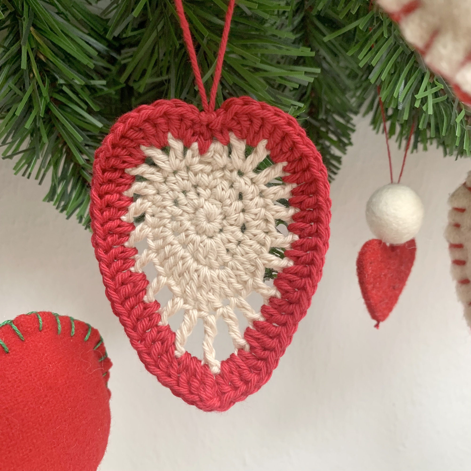 24 ornamenti a forma di cuore per San Valentino, decorazioni