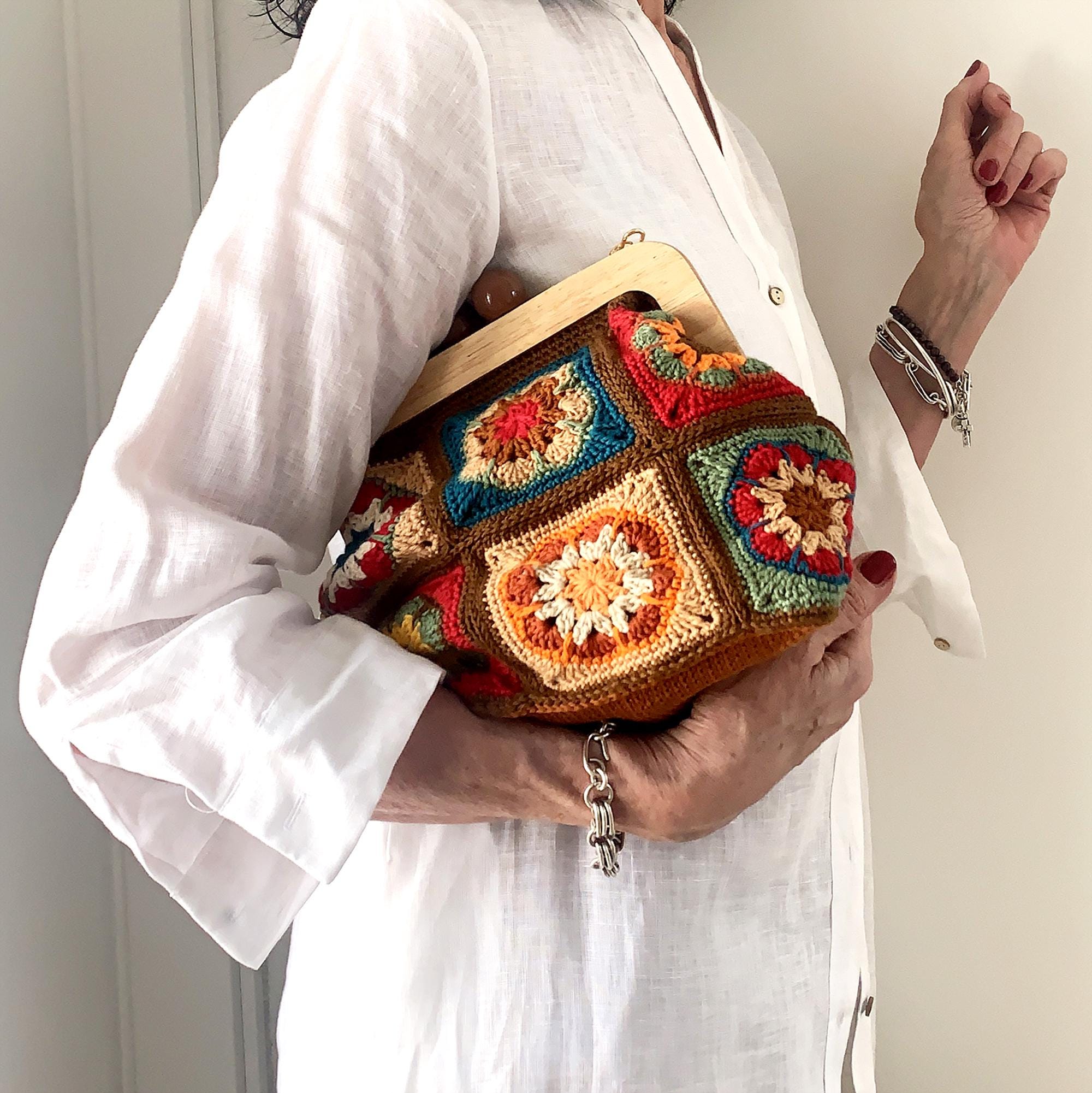 African Flower Crochet Clutch Pattern, Wooden Frame Bag, Granny
